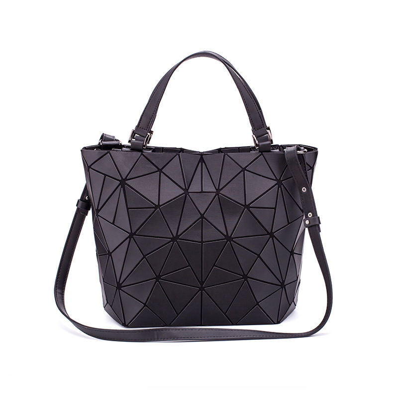 tote-Geometric Bao